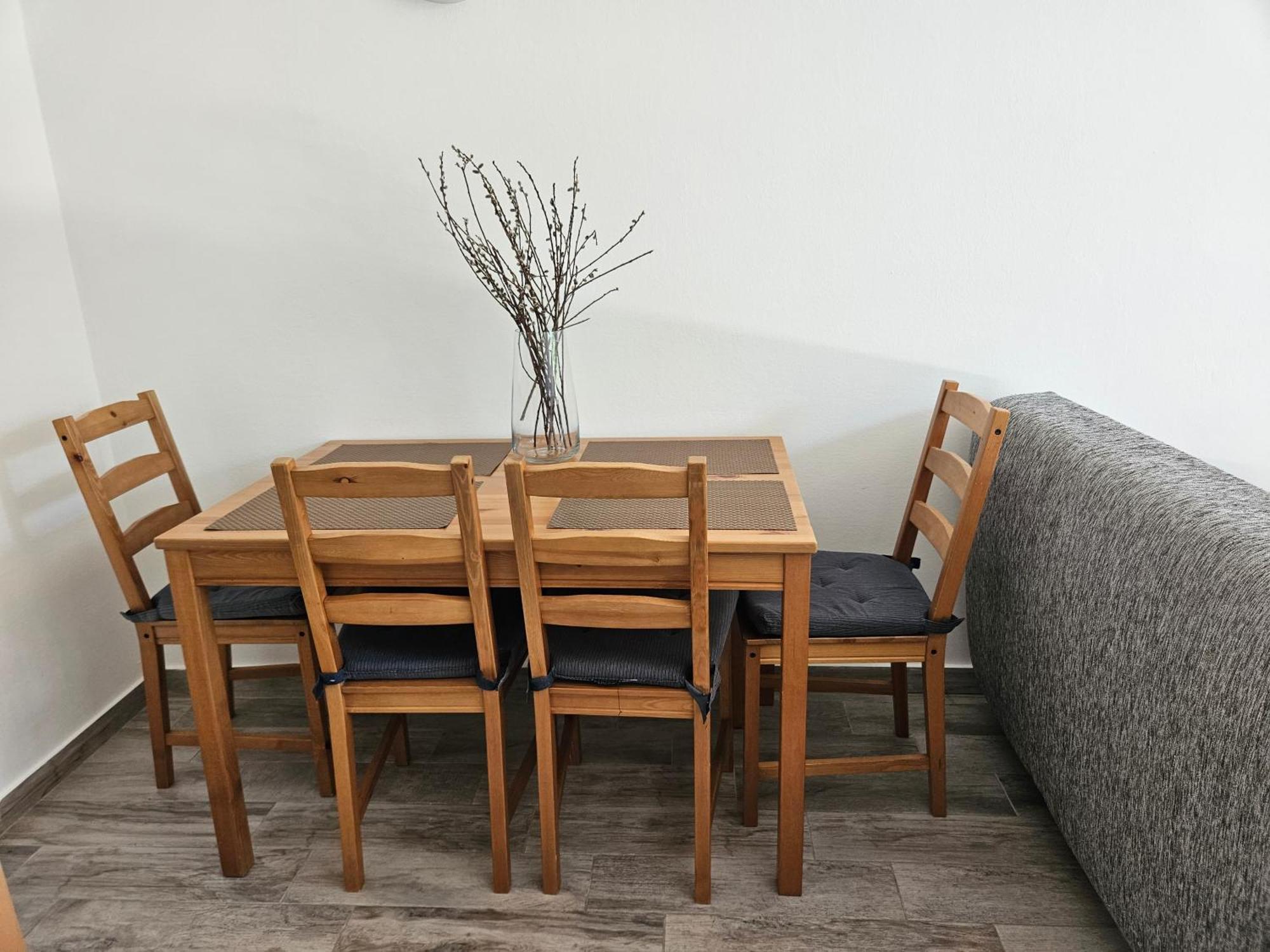 Apartmani Tatjana Rab Town Esterno foto